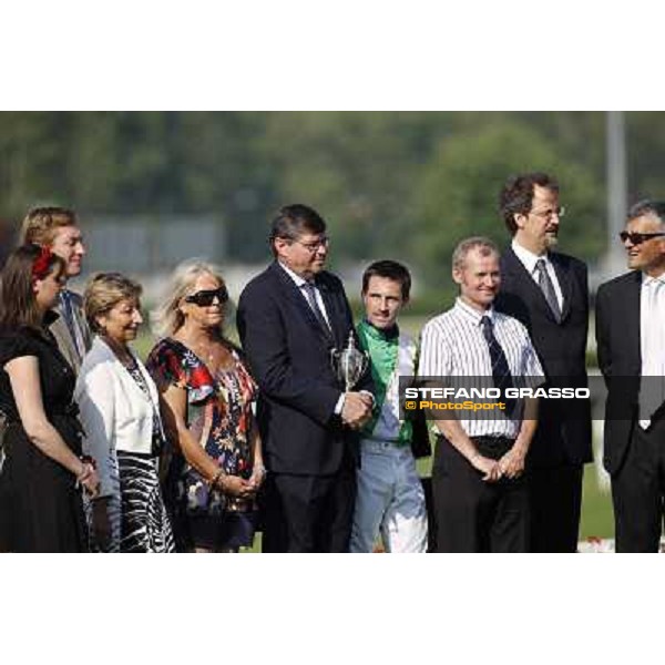 the prize giving ceremony of the Premio Carlo Vittadini Milan - San Siro racetrack, 30th may 2010 ph. Stefano Grasso