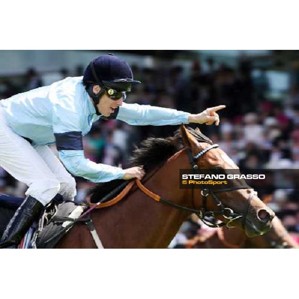 Eddie Ahern - Approve The Norfolk stakes Ascot, 17th june 2010 ph. Stefano Grasso