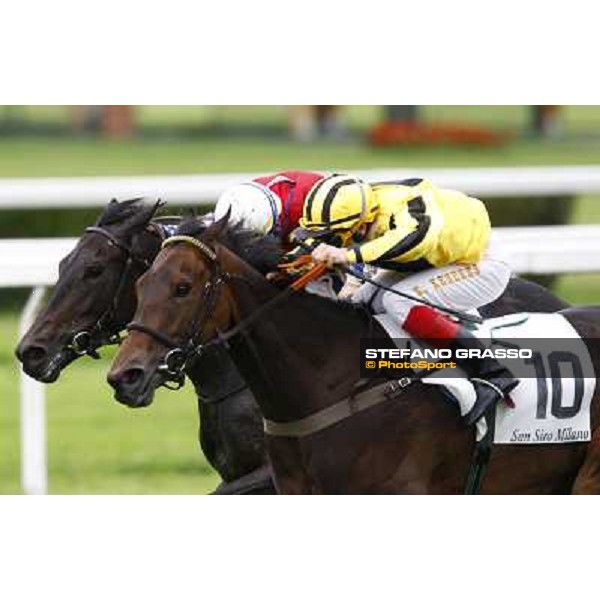 Karoly Kerekes on Rockatella goes to win the LXXVII Royal Mares beating Umberto Rispoli on Sakheart Milan, San Siro racetrack, 20th june 2010 ph. Stefano Grasso