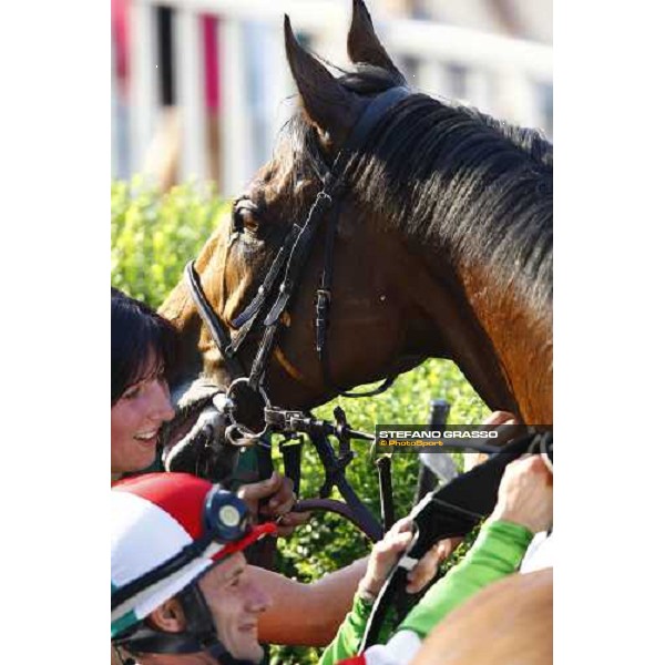 Mirco Demuro and Estejo after winning the Premio di Lombardia Milan - San Siro racetrack, 4th july 2010 ph. Stefano Grasso