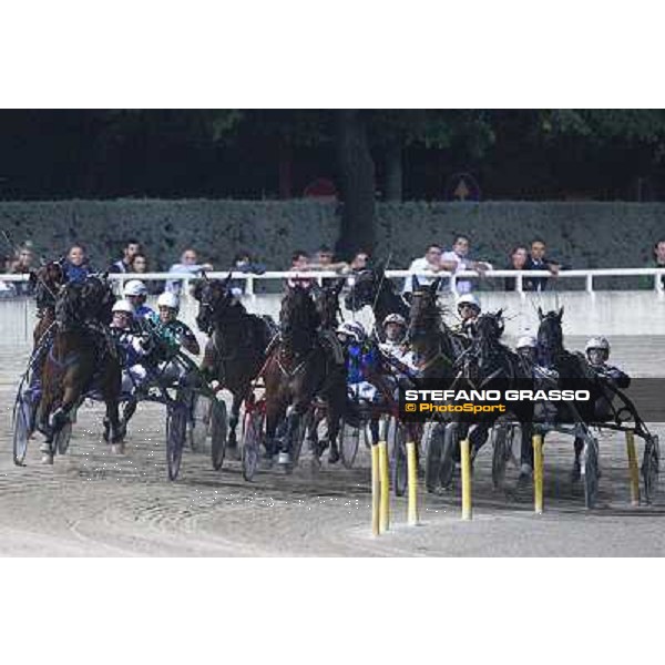 Maik Esper with Looney Tunes (left) enters the straight and goes to win the 2nd heat of the Campionato Europeo 2010 Cesena, 4th sept. 2010 ph.StefanoGrasso