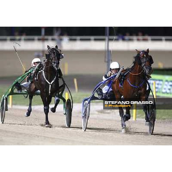 Maik Esper with Looney Tunes leads on Enrico Bellei with Italiano and goes to win the race off of the Campionato Europeo 2010 Cesena, 4th sept. 2010 ph.StefanoGrasso