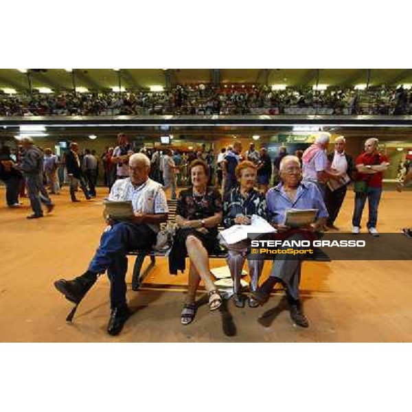 Racegoers at the Campionato Europeo 2010 Cesena, 4th sept. 2010 ph.StefanoGrasso