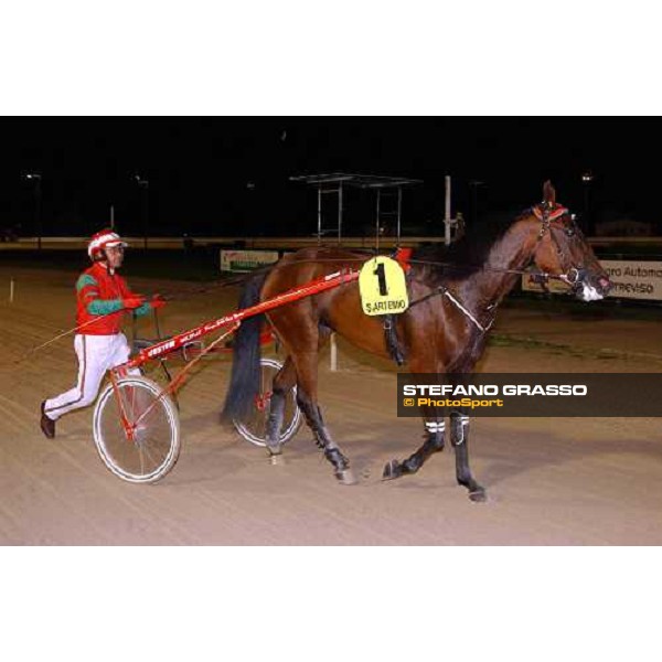 Mauro Biasuzzi and Forever Bi, winners of Coppa dell\' Allevamento filly Treviso, Sant Artemio racetrack 19th september 2004 ph. Stefano Grasso