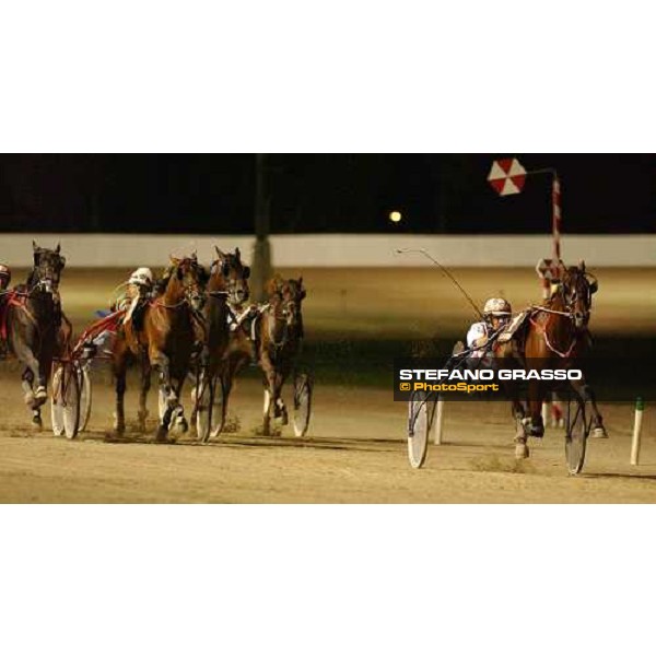 straight of Coppa dell\' Allevamento - Giampaolo Minnucci with Fernandez Bi at right Treviso, Sant Artemio racetrack 19th september 2004 ph. Stefano Grasso