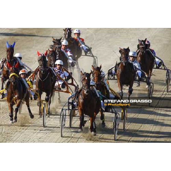 first passage of the Gran Premio avv. Marangoni filly - the winner leads the group Torino-Stupinigi racetrack, 12th sept. 2010 ph. Stefano Grasso