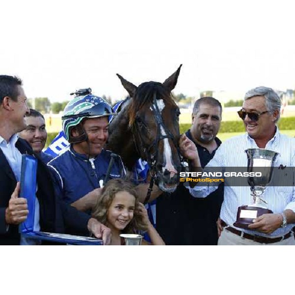 Marco Smorgon with Non Solo Bar and his connection after winning the Gran Premio avv. Carlo Marangoni Torino - Stupinigi racetrack, 12th sept. 2010 ph. Stefano Grasso
