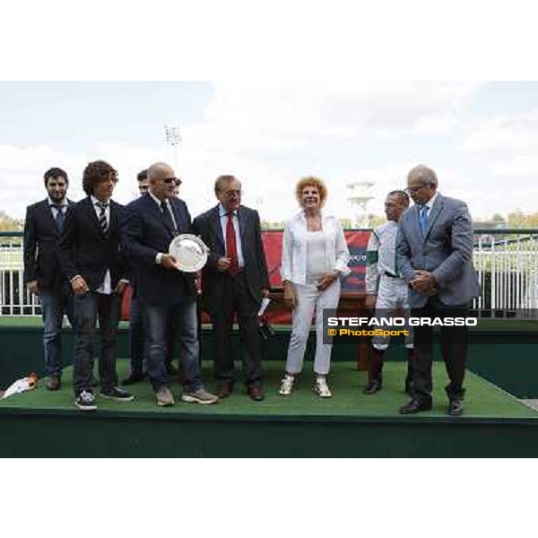 prize giving ceremony of Premio S.G.A. with Ornella Vanoni Milan - San Siro, 19th sept. 2010 ph. Stefano Grasso