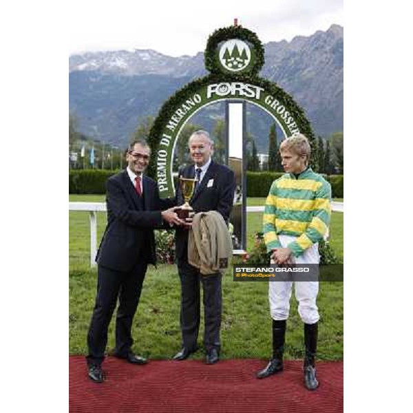 James Reveley and Rigoureux win the 71¡ Gran Premio Merano Forst Merano - Maia, 26th sept. 2010 ph. Stefano Grasso