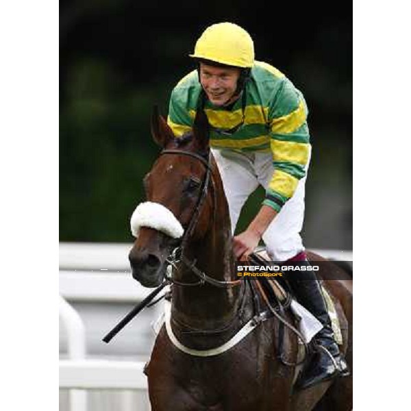 James Reveley and Rigoureux win the 71¡ Gran Premio Merano Forst Merano - Maia, 26th sept. 2010 ph. Stefano Grasso