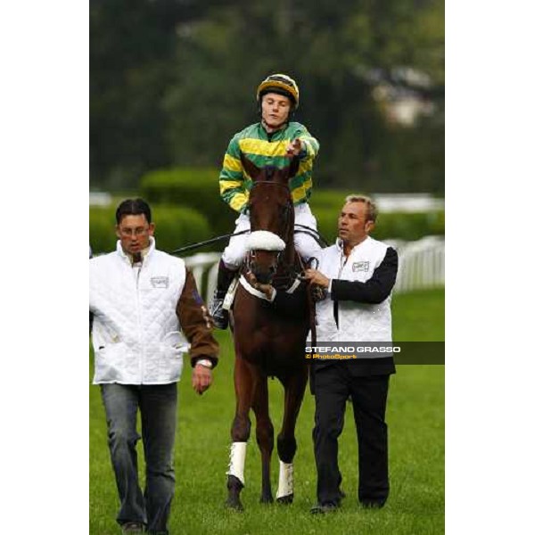 James Reveley and Rigoureux win the 71¡ Gran Premio Merano Forst Merano - Maia, 26th sept. 2010 ph. Stefano Grasso