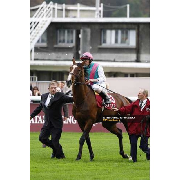 Ryan Moore and Workforce win the Qatar Prix de l\'Arc de Triomphe beating Nakayama Festa Paris - Longchamp, 3rd oct. 2010 ph. Stefano Grasso