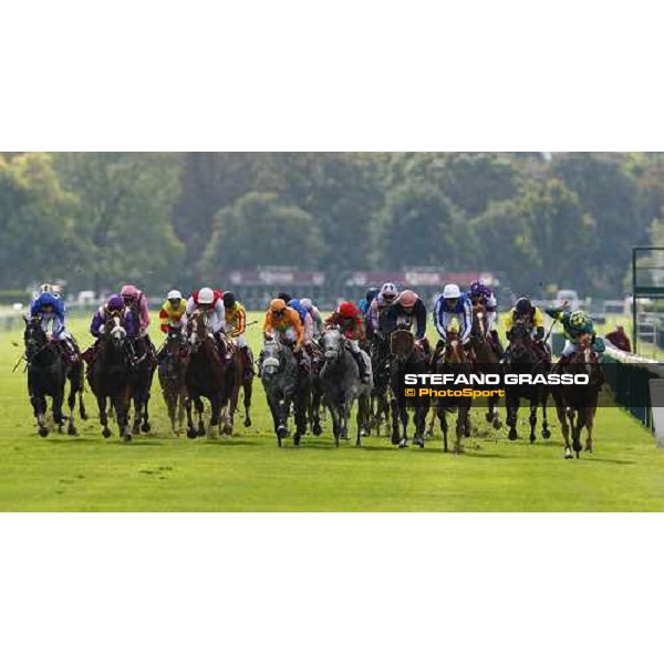L.Morris on Gilt Edge Girl wins the Qatar Prix de l\' Abbaye de Longchamp Paris - Longchamp, 3rd oct. 2010 ph. Stefano Grasso