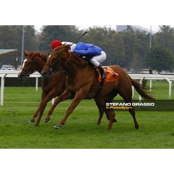 Frankie Dettori on Rio de la Plata wins the Premio Vittorio di Capua beating Vanjura Milan - San Siro racetrack, 9th october 2010 ph. Stefano Grasso