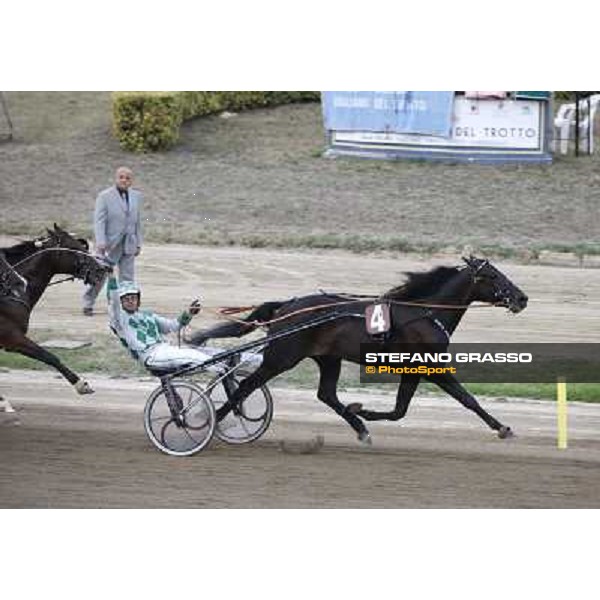Andrea Guzzinati with Nadir Kronos wins the 83° Italian Trotting Derby Roma, 10th oct. 2010 ph. Stefano Grasso