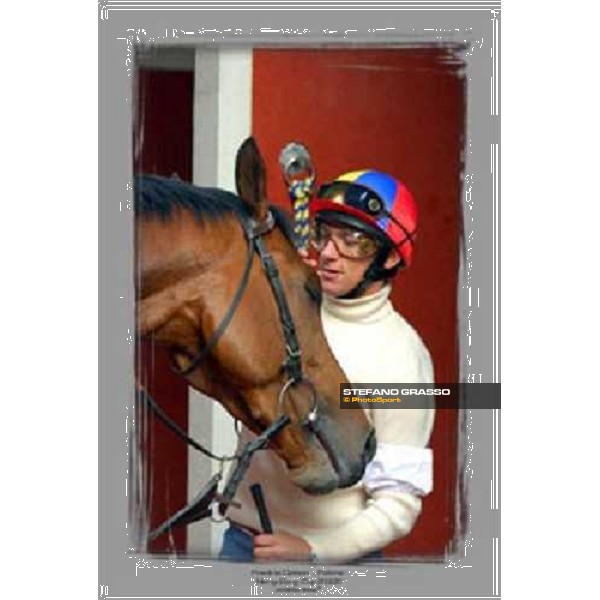 Frankie Dettori and Falbrav Hong Kong Cup 2003 ph. Stefano Grasso