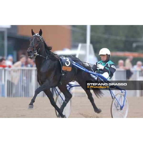 77° Derby Italiano del Trotto Enrico Belle iwith Echò dei Veltri Rome, 10th october 2004 ph. Stefano Grasso