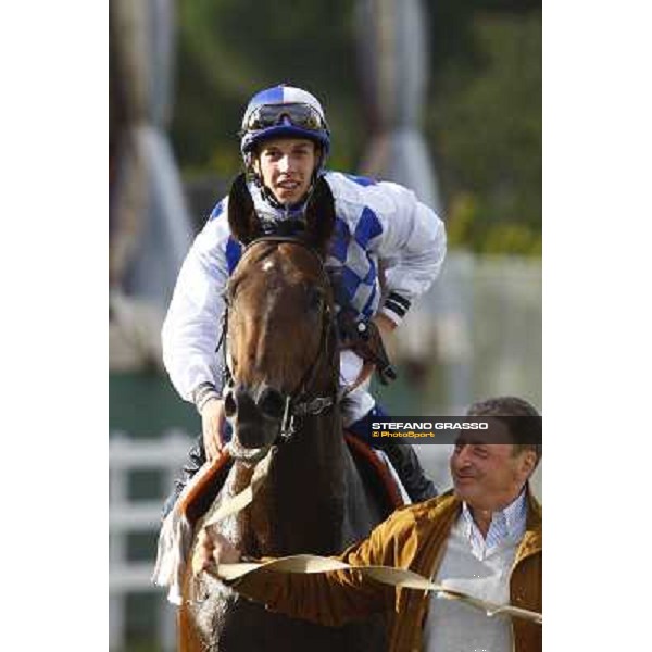 Christian Demuro on Ransom Hope wins the Premio Nearco Rome, Capanelle racetrack, 24th oct. 2010 ph. Stefano Grasso