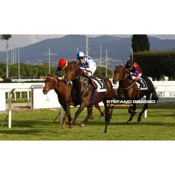 Christian Demuro on Ransom Hope wins the Premio Nearco Rome, Capanelle racetrack, 24th oct. 2010 ph. Stefano Grasso