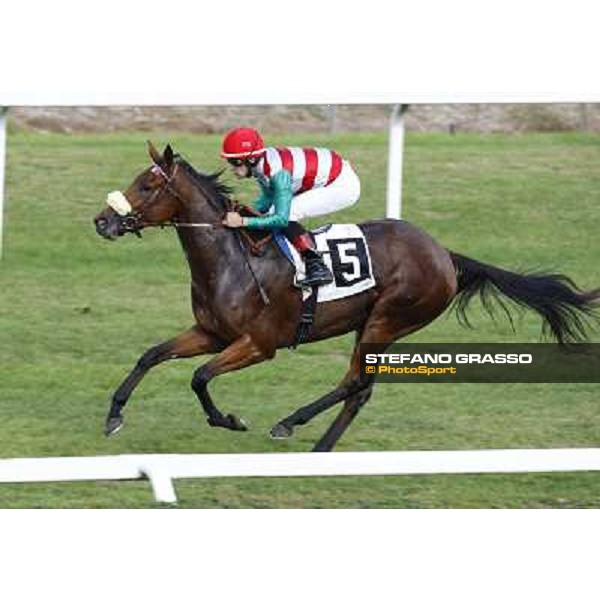 Fabio Branca on Good Karma wins the Premio Ubaldo Pandolfi Rome, Capanelle racetrack, 24th oct. 2010 ph. Stefano Grasso