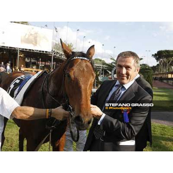 Dario Vargiu on Frankenstein wins the Premio Conte Felice Scheibler Rome, Capanelle racetrack, 24th oct. 2010 ph. Stefano Grasso