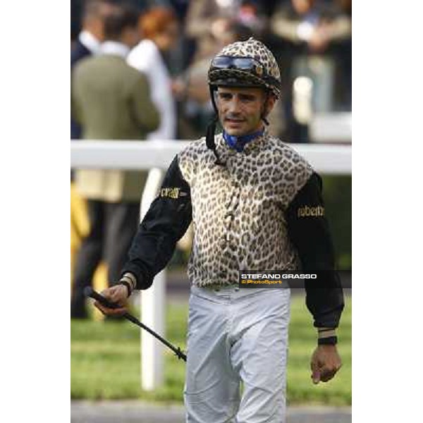 Dario Vargiu on Frankenstein wins the Premio Conte Felice Scheibler Rome, Capanelle racetrack, 24th oct. 2010 ph. Stefano Grasso