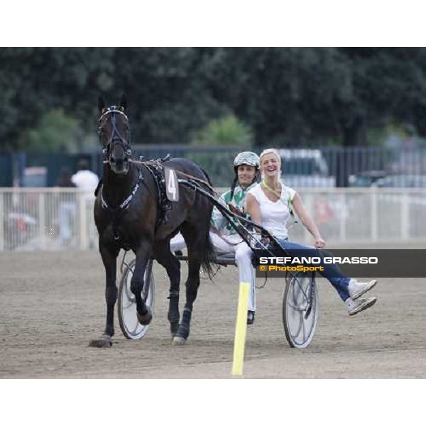 Andrea Guzzinati, Nadir Kronos and his groom parading after winning the 83¡ Italian Trotting Derby Roma, 10th oct. 2010 ph. Stefano Grasso