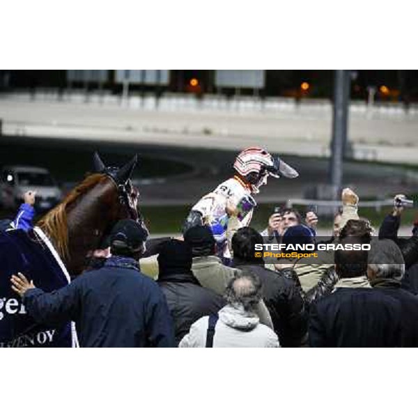 Roberto Vecchione with Nesta Effe wins the Gran Premio Paolo e Orsino Orsi Mangelli Milan, San Siro racetrack 1st nov. 2010 ph. Stefano Grasso