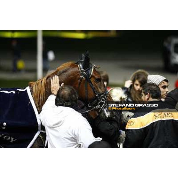Roberto Vecchione with Nesta Effe wins the Gran Premio Paolo e Orsino Orsi Mangelli Milan, San Siro racetrack 1st nov. 2010 ph. Stefano Grasso