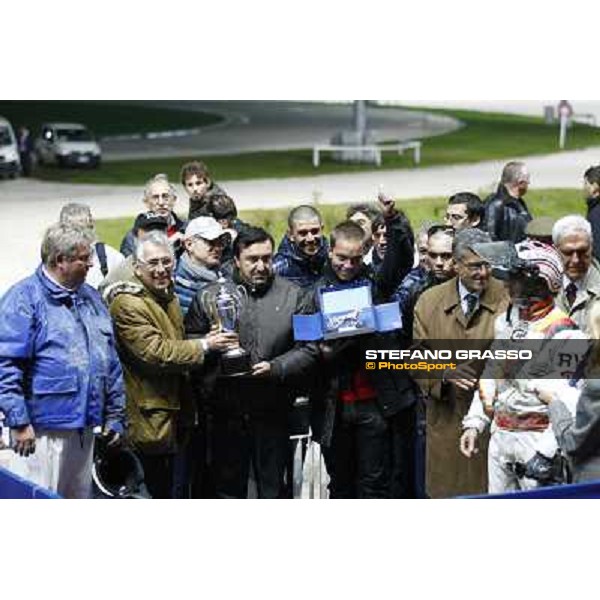 Roberto Vecchione with Nesta Effe wins the Gran Premio Paolo e Orsino Orsi Mangelli Milan, San Siro racetrack 1st nov. 2010 ph. Stefano Grasso