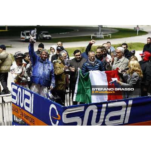Roberto Vecchione with Nesta Effe wins the Gran Premio Paolo e Orsino Orsi Mangelli Milan, San Siro racetrack 1st nov. 2010 ph. Stefano Grasso