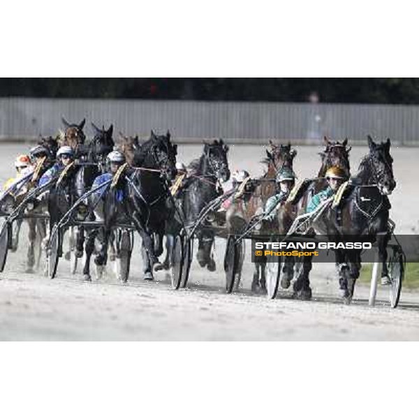 Roberto Vecchione with Nesta Effe wins the Gran Premio Paolo e Orsino Orsi Mangelli Milan, San Siro racetrack 1st nov. 2010 ph. Stefano Grasso