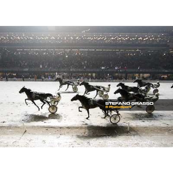  The winner of the Gran Criterium \'Memorial Piero Biondi is Federico Esposito with Opal Brown Milan, San Siro racetrack 14th nov. 2010 ph. Stefano Grasso