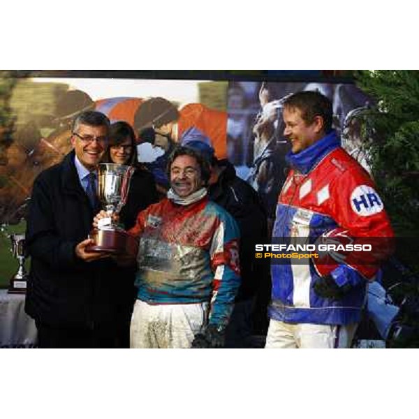 Pietro Gubellini with Otras Bi wins the Gran Criterium Filly Milan - San Siro racetrack, 14th nov. 2010 ph. Stefano Grasso