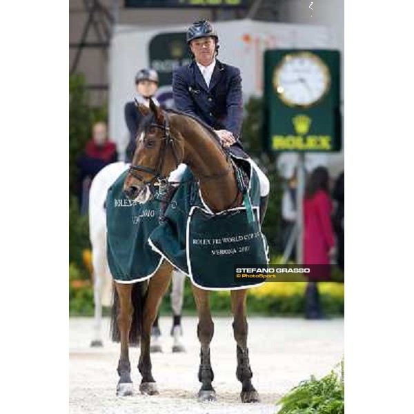 \'10 Jumping Verona - Rolex Fei World Cup Jumping the winner Jeroen Dubbeldam on BMC Van Grunsven Simon Verona, 7th november 2010 ph. Stefano Grasso