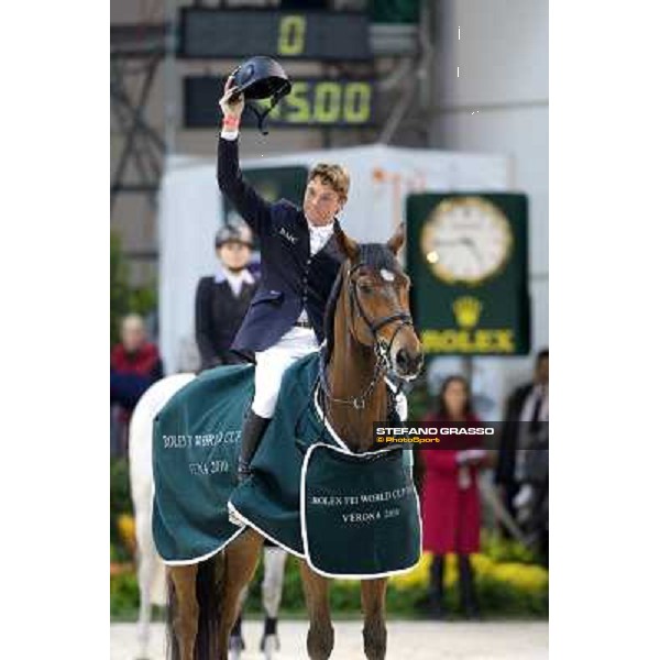 \'10 Jumping Verona - Rolex Fei World Cup Jumping the winner Jeroen Dubbeldam on BMC Van Grunsven Simon Verona, 7th november 2010 ph. Stefano Grasso