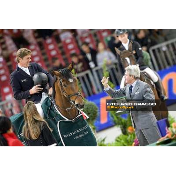 \'10 Jumping Verona - Rolex Fei World Cup Jumping Jeroen Dubbeldam on BMC Van Grunsven Simon and dott. Gian Riccardo Marini Verona, 7th november 2010 ph. Stefano Grasso