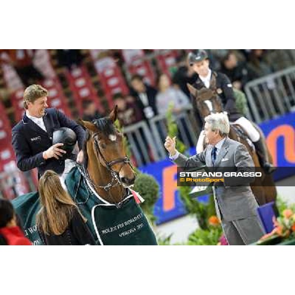 \'10 Jumping Verona - Rolex Fei World Cup Jumping Jeroen Dubbeldam on BMC Van Grunsven Simon and dott. Gian Riccardo Marini Verona, 7th november 2010 ph. Stefano Grasso