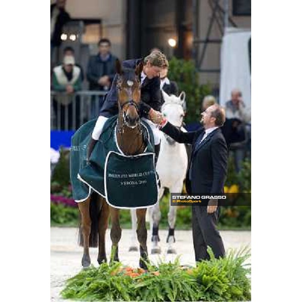 \'10 Jumping Verona - Rolex Fei World Cup Jumping Jeroen Dubbeldam pn BMC Van Grunsven Simon and avv. Andrea Paul Gross Verona, 7th november 2010 ph. Stefano Grasso