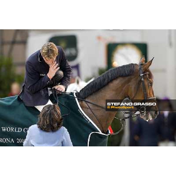 \'10 Jumping Verona - Rolex Fei World Cup Jumping Jeroen Dubbeldam pn BMC Van Grunsven Simon and Eleonora Ottaviani Verona, 7th november 2010 ph. Stefano Grasso