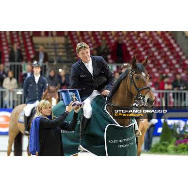 \'10 Jumping Verona - Rolex Fei World Cup Jumping the winner Jeroen Dubbeldam on BMC Van Grunsven Simon Verona, 7th november 2010 ph. Stefano Grasso