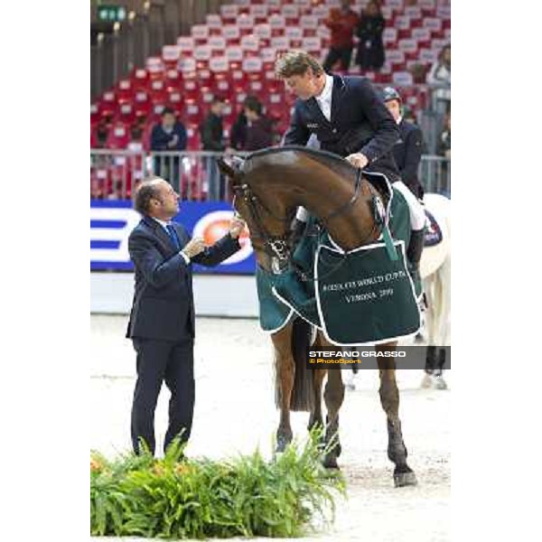 \'10 Jumping Verona - Rolex Fei World Cup Jumping Jeroen Dubbeldam pn BMC Van Grunsven Simon and dott. Ettore Riello Verona, 7th november 2010 ph. Stefano Grasso