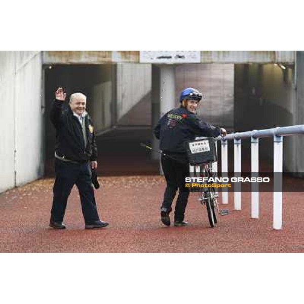 Morning trackworks at Fuchu racecourse - Vittorio Caruso and Mirco Demuro Tokyo, 26th nov. 2010 ph. Stefano Grasso