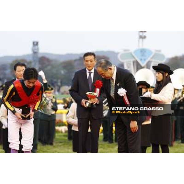 Moments during the prize giving ceremony of Japan Cup won by Yutaka Take on Rose Kingdom Tokyo- Fuchu racecourse, 28th nov. 2010 ph. Stefano Grasso
