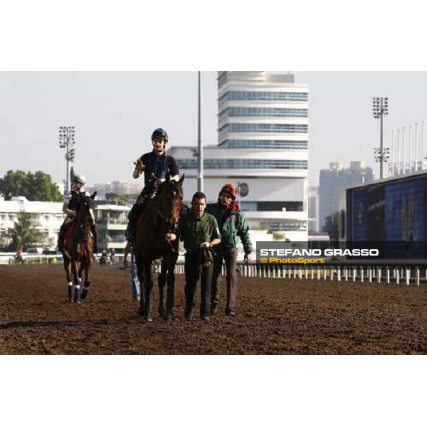 Morning track works at Sha Tin racecourse - Jakkalberry Hong Kong- Sha Tin, 9th dec. 2010 ph. Stefano Grasso