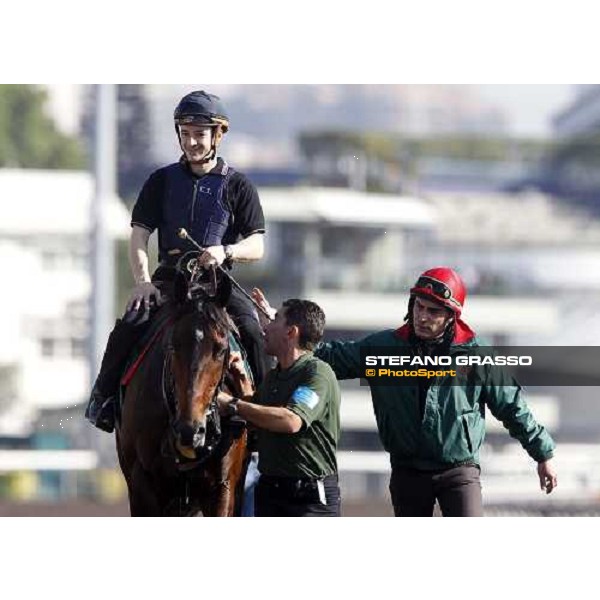 Morning track works at Sha Tin racecourse - Jakkalberry Hong Kong- Sha Tin, 9th dec. 2010 ph. Stefano Grasso