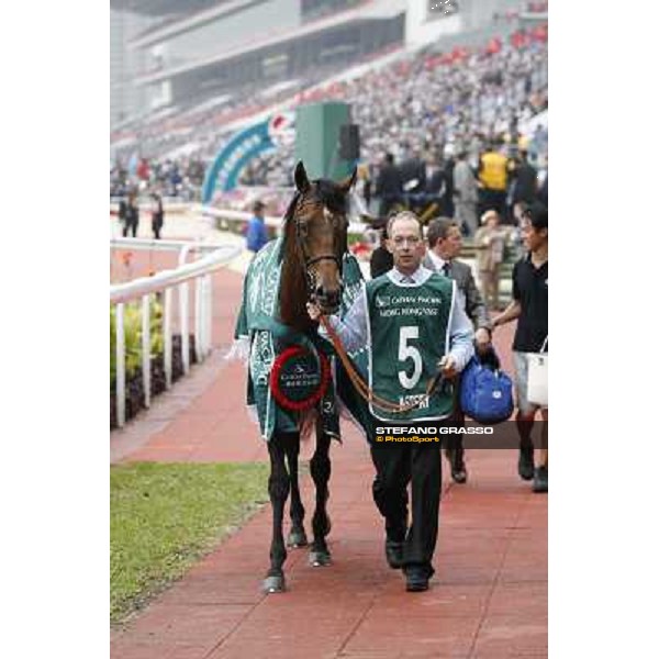 Mastery wins the Cathay Pacific Hong Kong Vase Hong Kong- Sha Tin, 12th dec. 2010 ph. Stefano Grasso