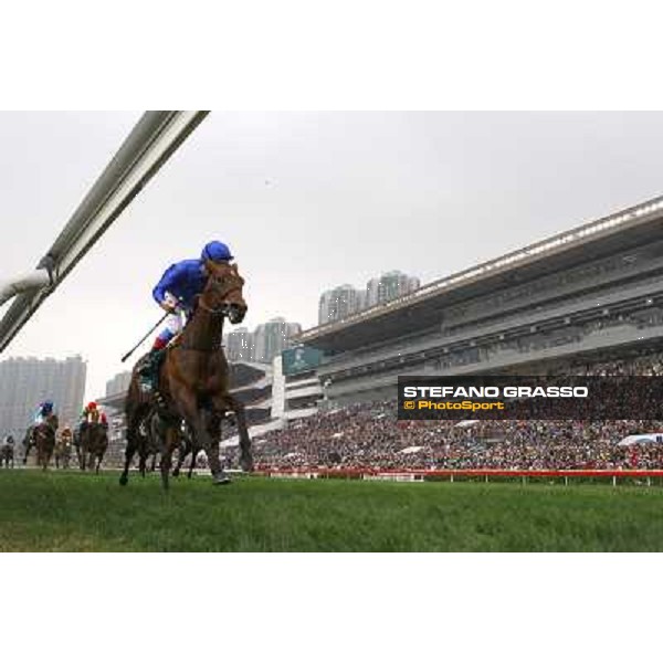 Frankie Dettori on Mastery wins the Cathay Pacific Hong Kong Vase Hong Kong- Sha Tin, 12th dec. 2010 ph. Stefano Grasso