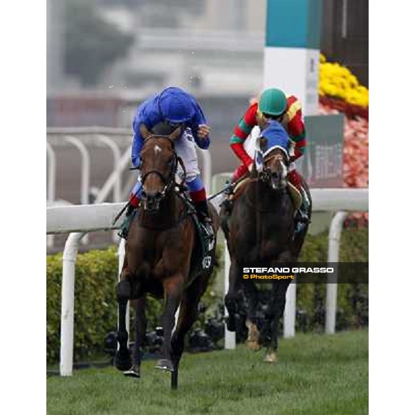 Frankie Dettori on Mastery wins the Cathay Pacific Hong Kong Vase Hong Kong- Sha Tin, 12th dec. 2010 ph. Stefano Grasso