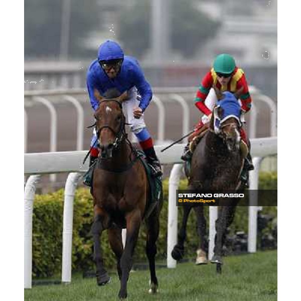 Frankie Dettori on Mastery wins the Cathay Pacific Hong Kong Vase Hong Kong- Sha Tin, 12th dec. 2010 ph. Stefano Grasso